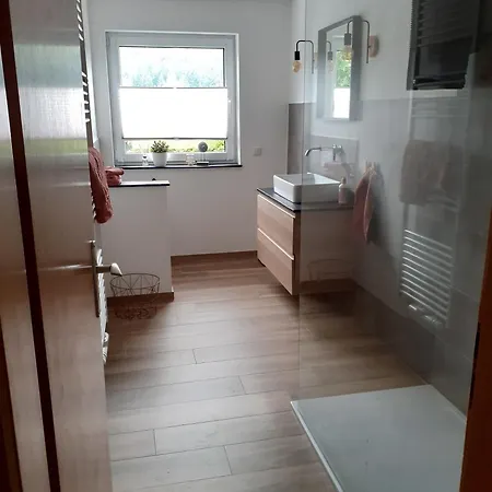 Lägenhet Tettenbusch In Der Waldstadt Naturpark Eifel *